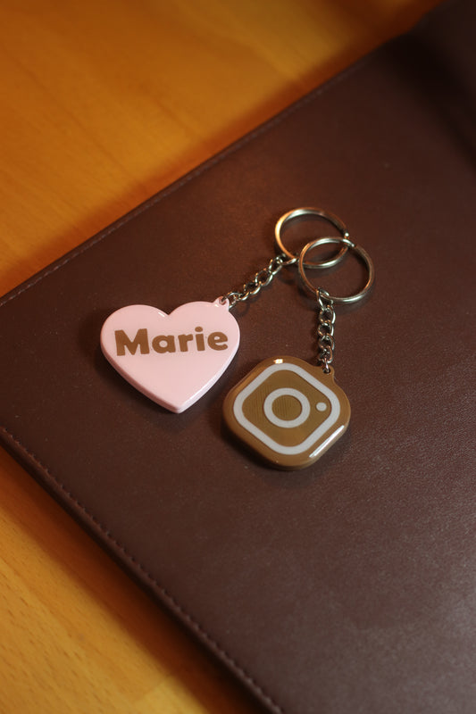 מחזיק מפתחות בצורת לב בהתאמה אישית